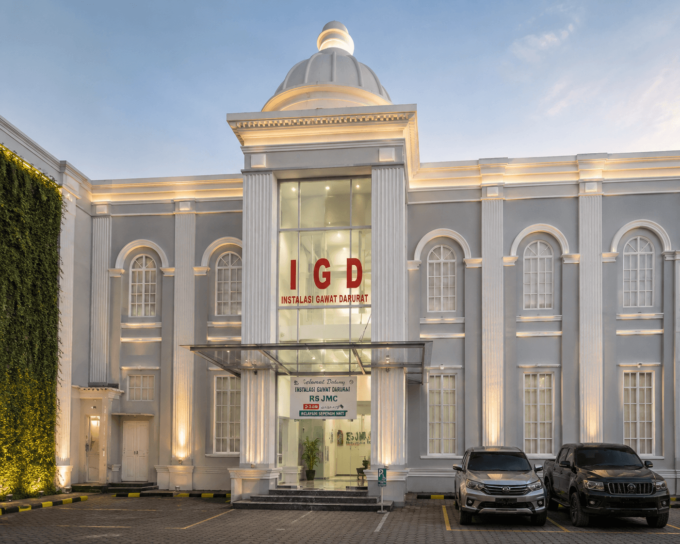 Gedung Instalasi Gawat Darurat Rumah Sakit Jakarta Medical Center.