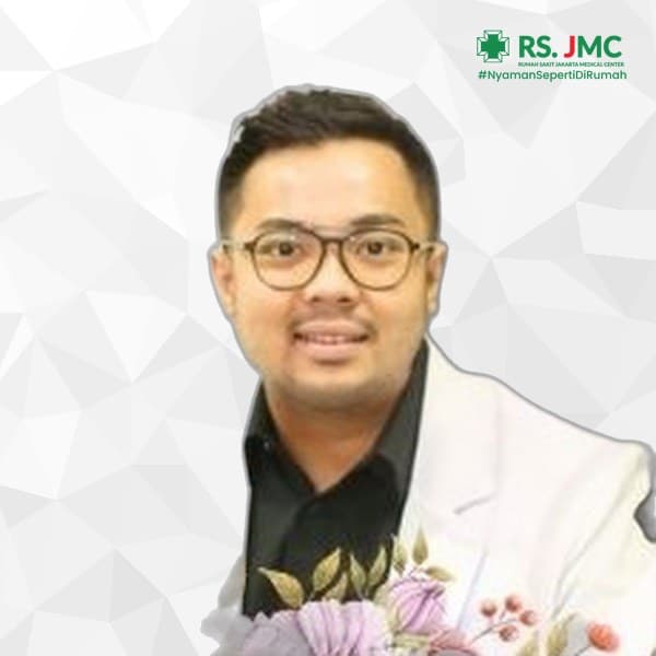 Dr. FERDINAND INNO LUMINTA, BMedSc, Sp.M