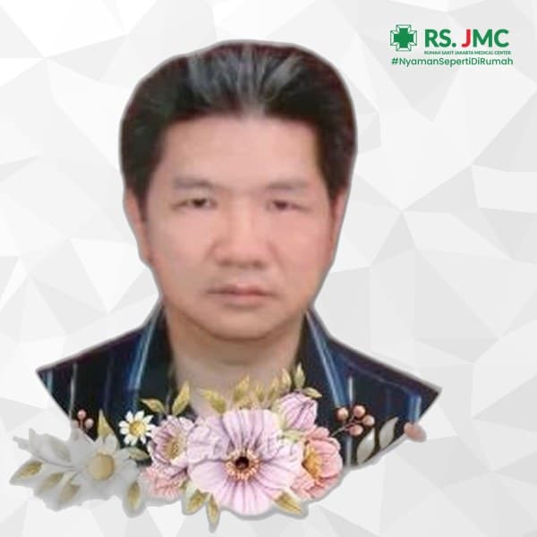 Drg. KAHARUDIN
